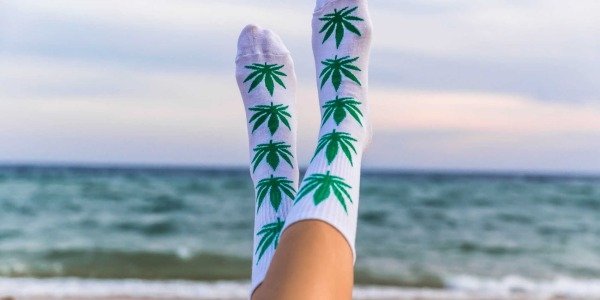 CBD im Urlaub: Was sagt das Gesetz, bevor man in den Urlaub fährt?